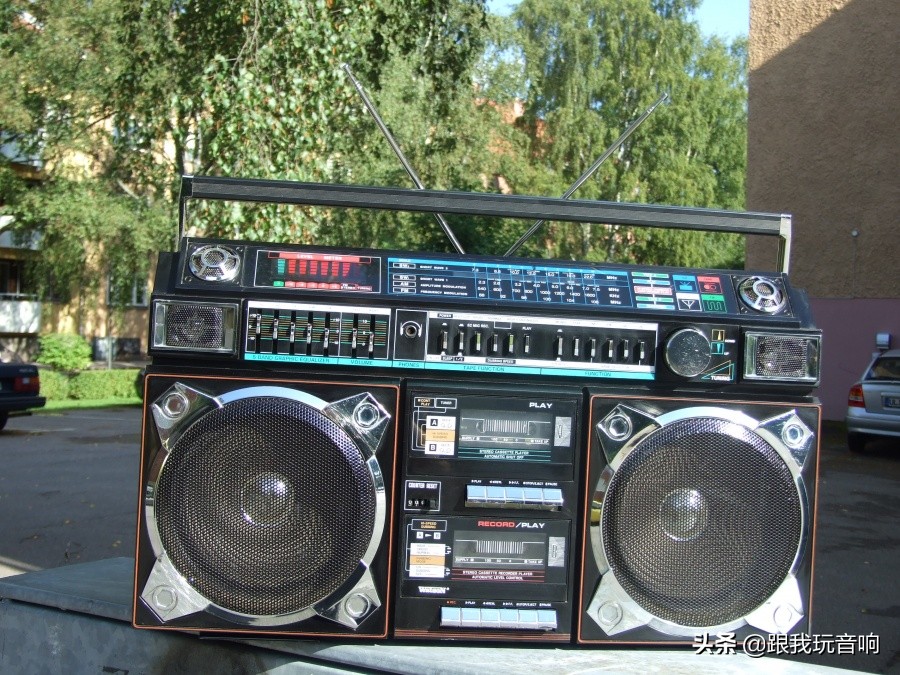 80年代便携式录音机图文,80年代手提式录音机