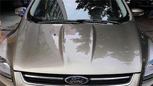 车漆划痕无光泽打蜡有用吗,黑色车漆打蜡最好的办法