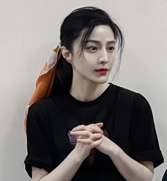 范冰冰高清美图完整版迅雷下载,范冰冰高清美图手机壁纸