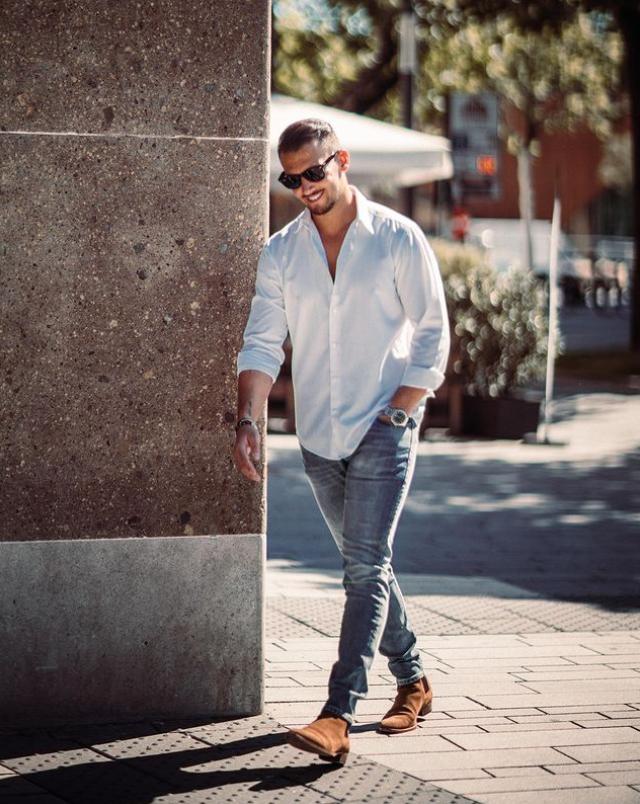 男式牛仔裤怎么穿得最好看,宽松版型男士高端牛仔裤穿搭