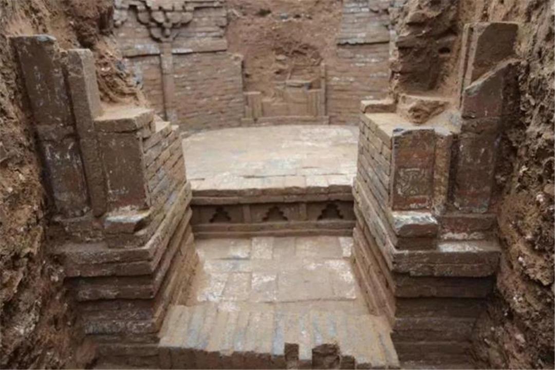 汉墓壁画与汉代画像石,山东汉代石雕人物图片