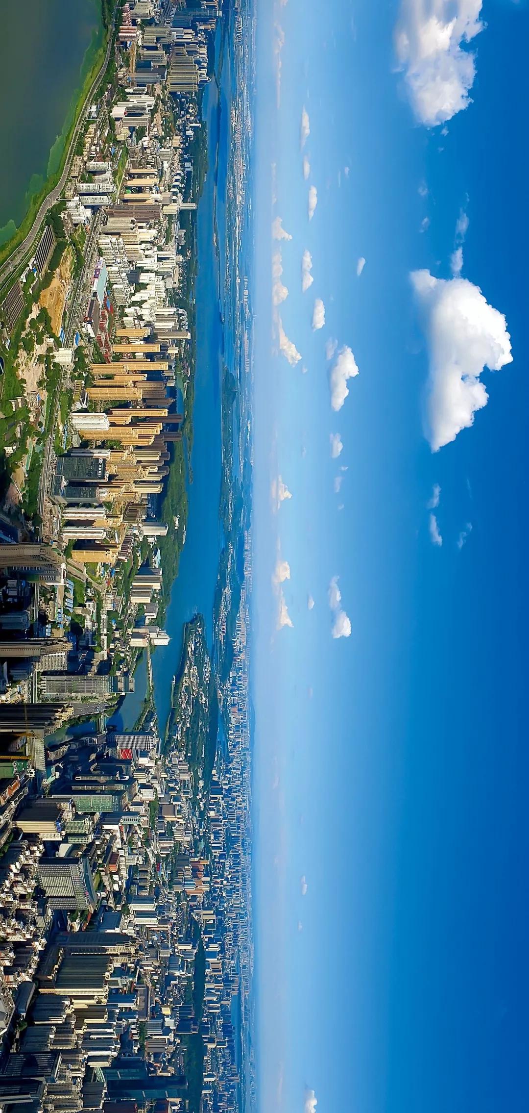 一座英雄的城市武汉,武汉怎么样这个城市发达吗