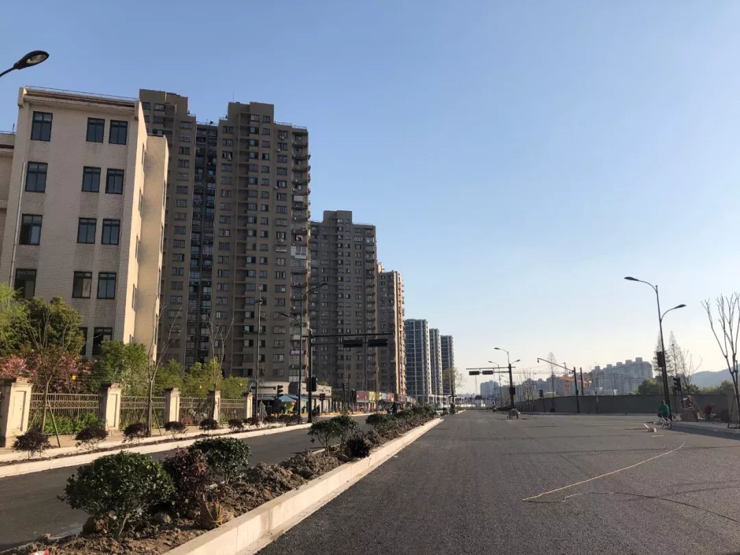 负责任的开发商不惧把最丑面展现,上品PK御品|房叔跑盘No.01