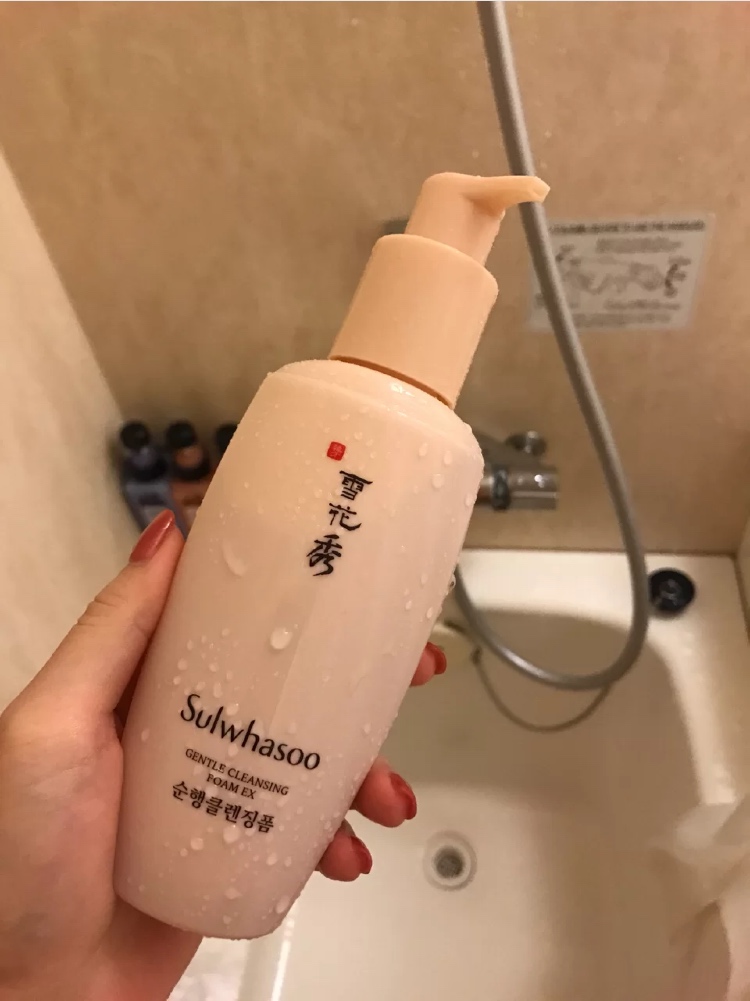 正确洗脸的方法去闭口,怎样正确洗脸方法