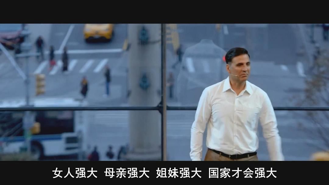 “买不到卫生巾，用保鲜膜捂住”：防护服下的女性秘密，让人泪目