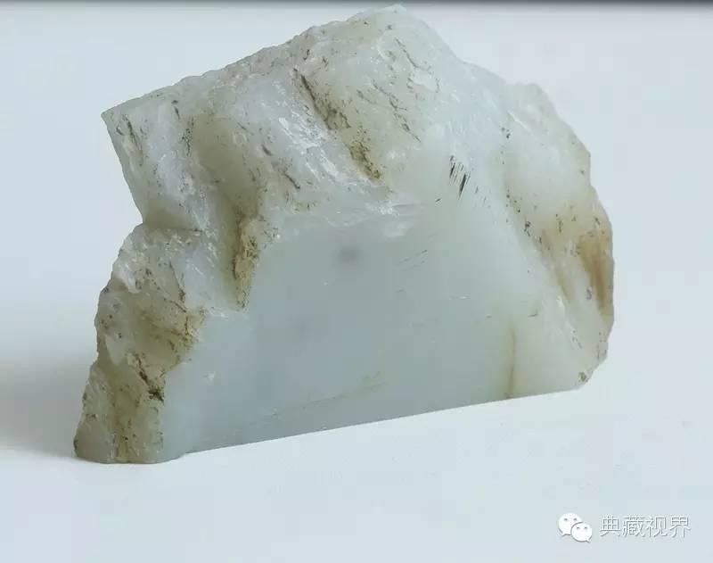 为什么说黄金有价玉无价呢,为什么说黄金是最有价值的