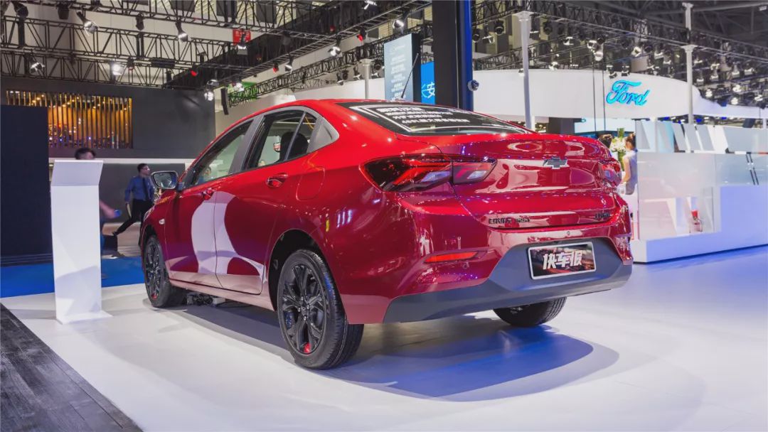 五年的雪佛兰科沃兹还能卖多少钱,雪佛兰科沃兹大概卖了多少辆车