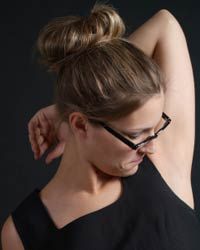 一尴尬就出汗满头大汗怎么治疗,一尴尬就出汗怎么办