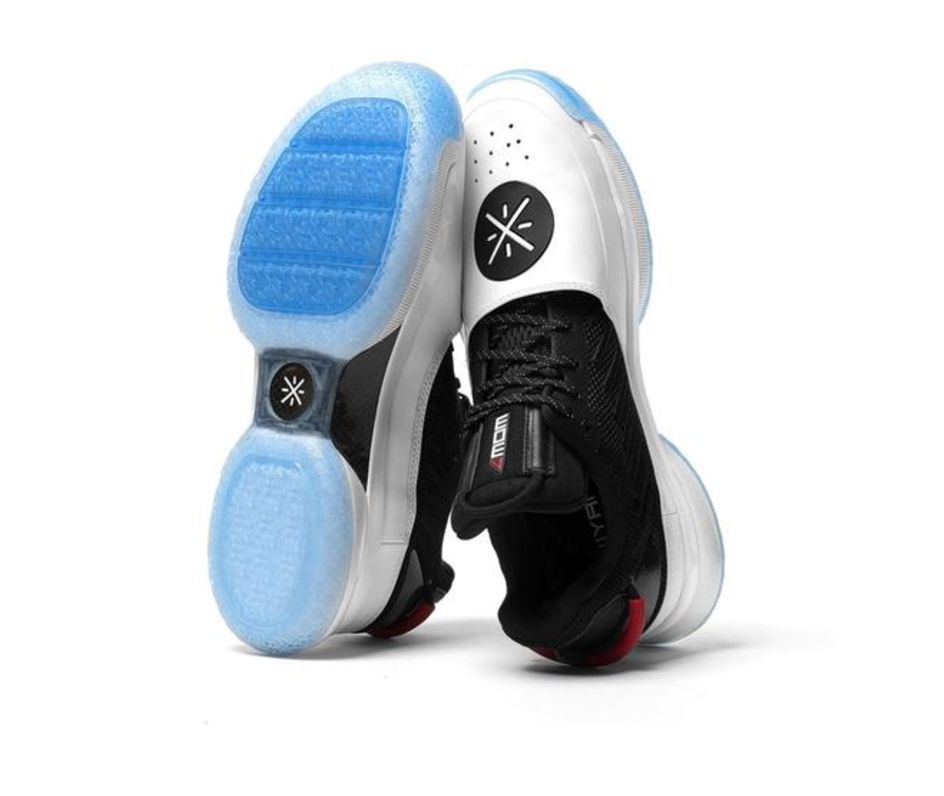 韦德新战靴竟致敬科比,韦德最后一个赛季上脚球鞋