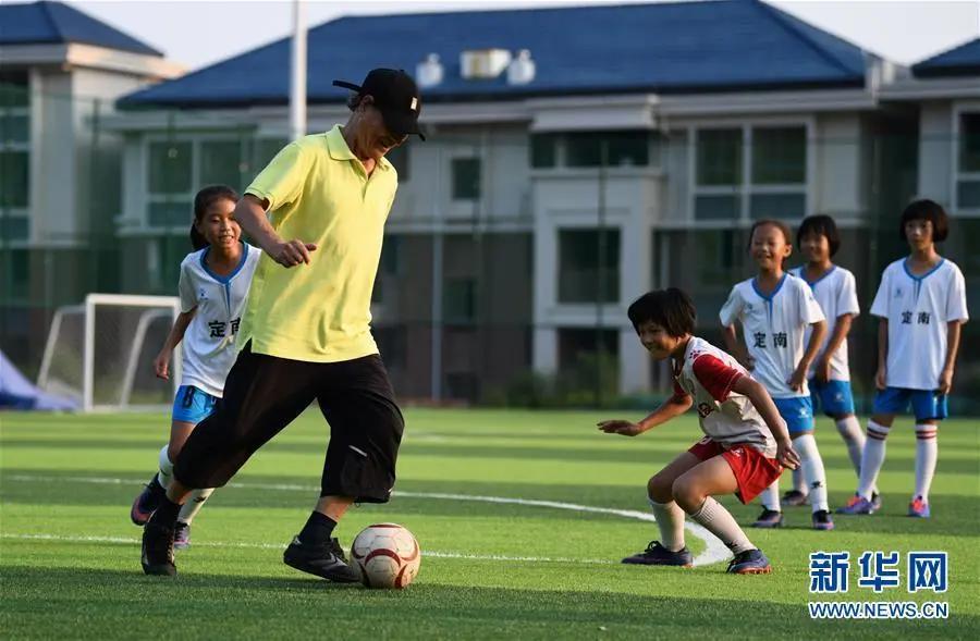 中国足球是什么梗,中国足球是什么意思