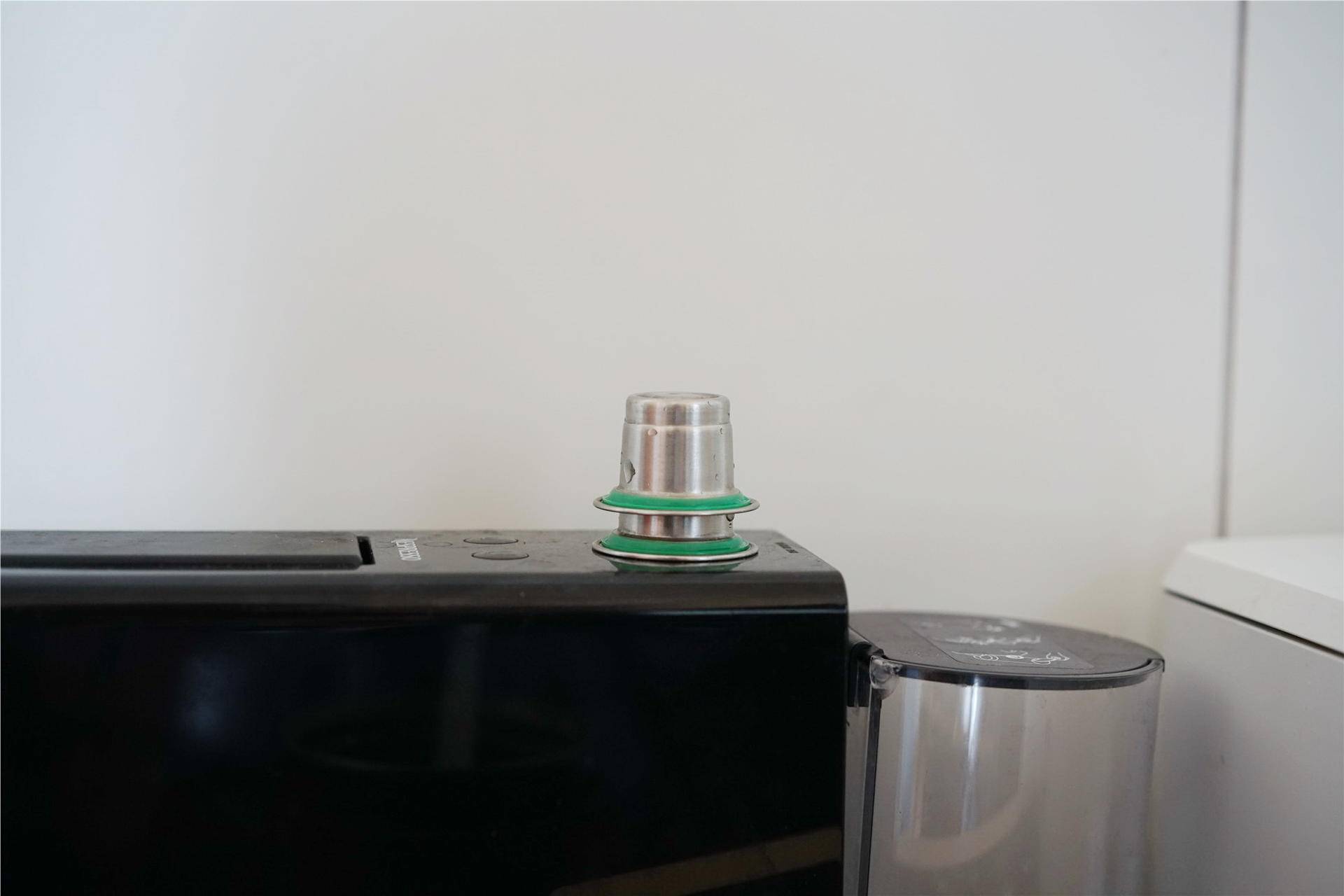 大家觉得我这一桌子东西怎么样？老黄的2020年桌面分享