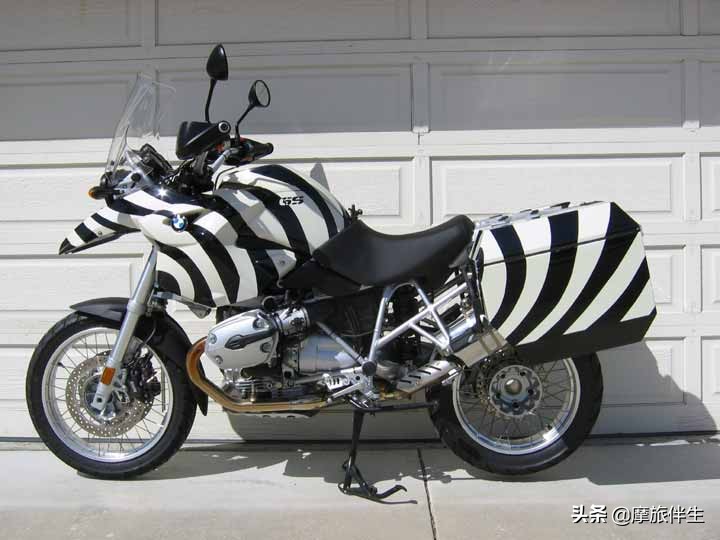 电喷摩托车没电挂挡影响,电喷摩托车没电了可以推着车吗