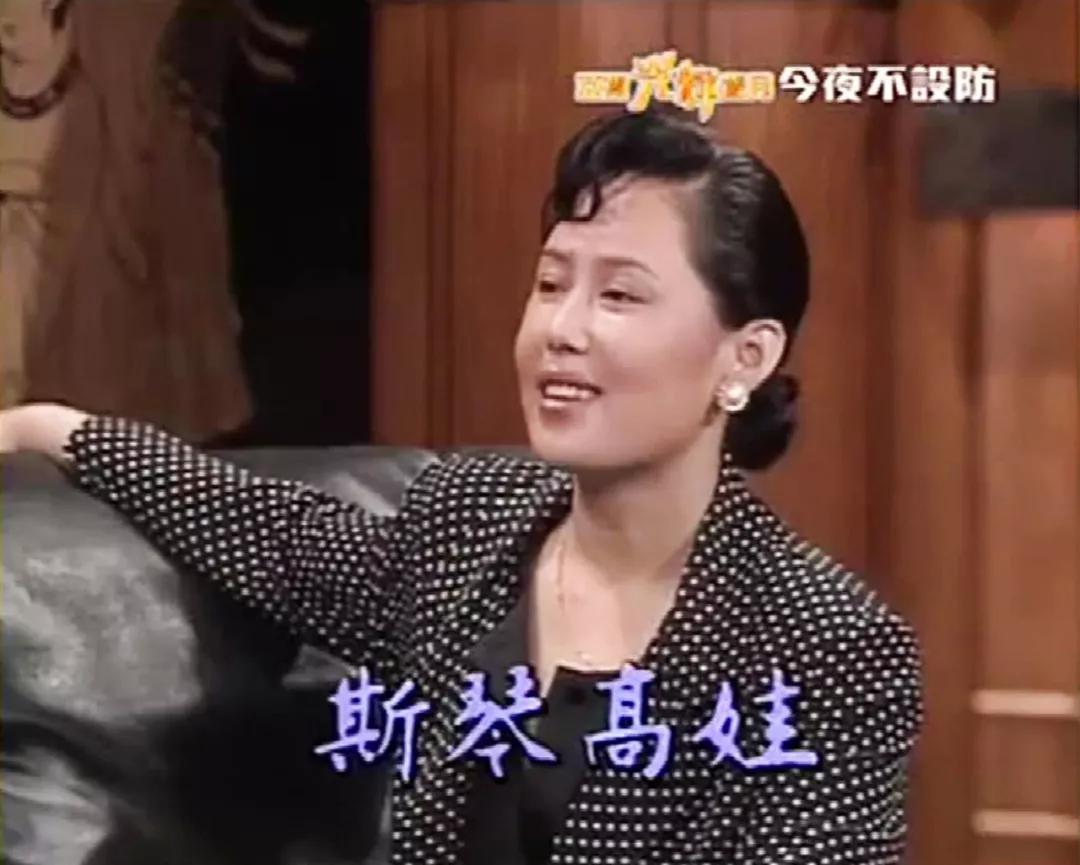 红楼梦草蛇灰线伏脉千里情节,红楼梦草蛇灰线伏脉千里什么意思