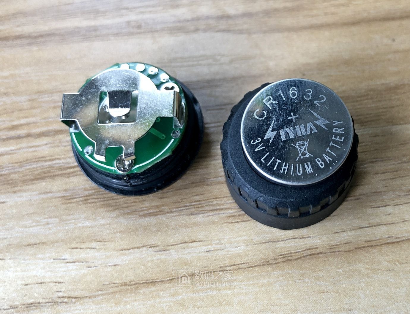 外置式胎压监测评测,外置胎压监测传感器拆解