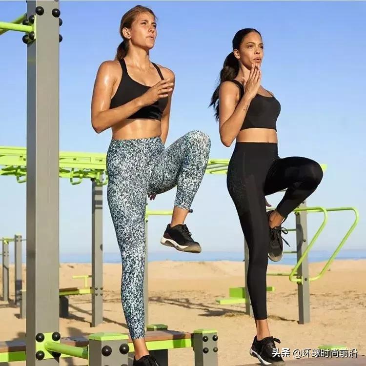 穿衣自由？雪莉不穿内衣被热议，你站雪莉还是内衣