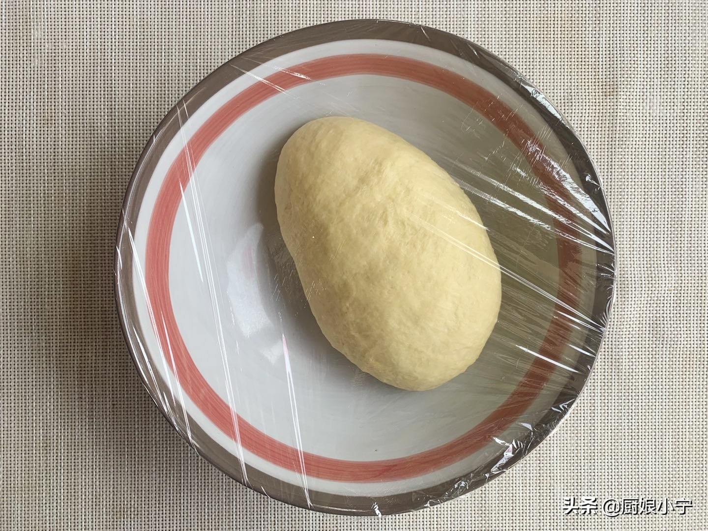 在家自制健康油条外酥里软,不需要醒发小油条简单做法