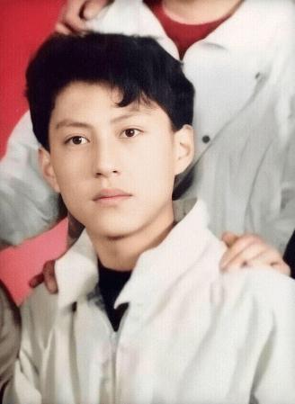 李佳几岁嫁给靳东,李佳嫁靳东前有孩子吗