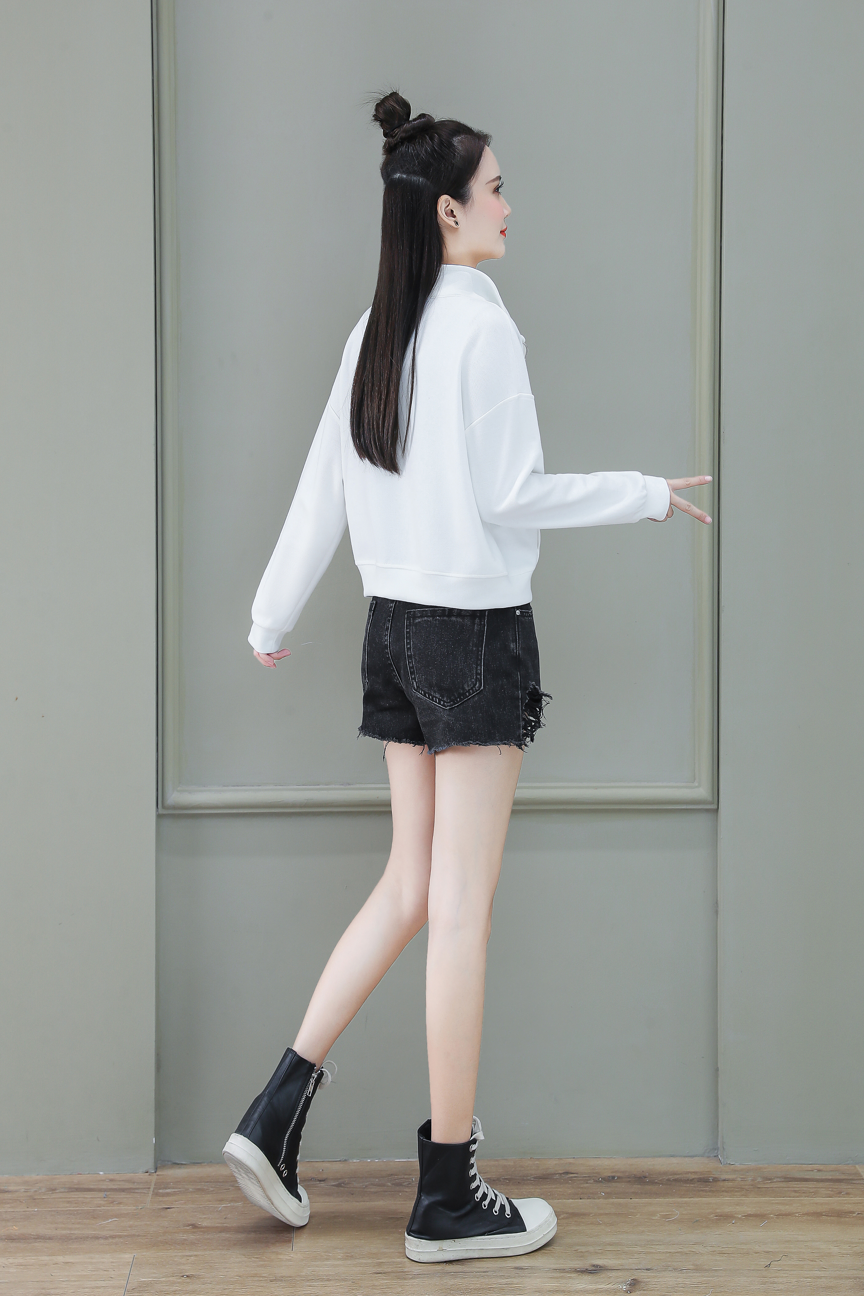 薄款卫衣女连帽夹克短款,薄款连帽卫衣外套女2022新款爆款