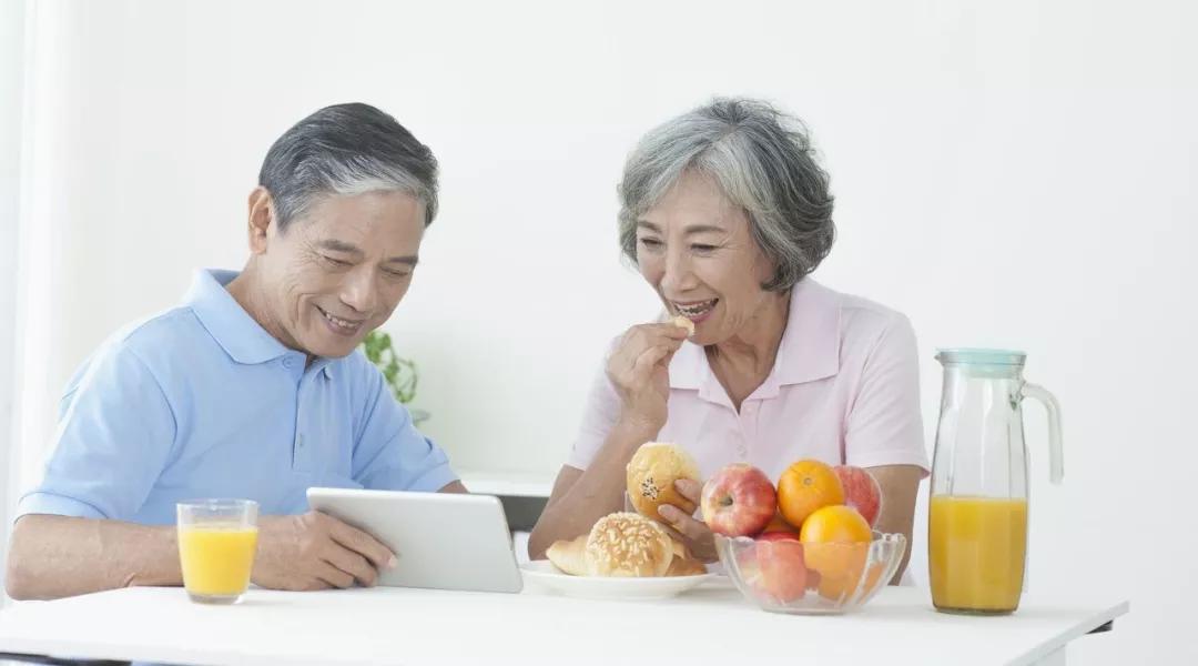 疫情期间老人在家注意什么,疫情期间家里有病人怎么办