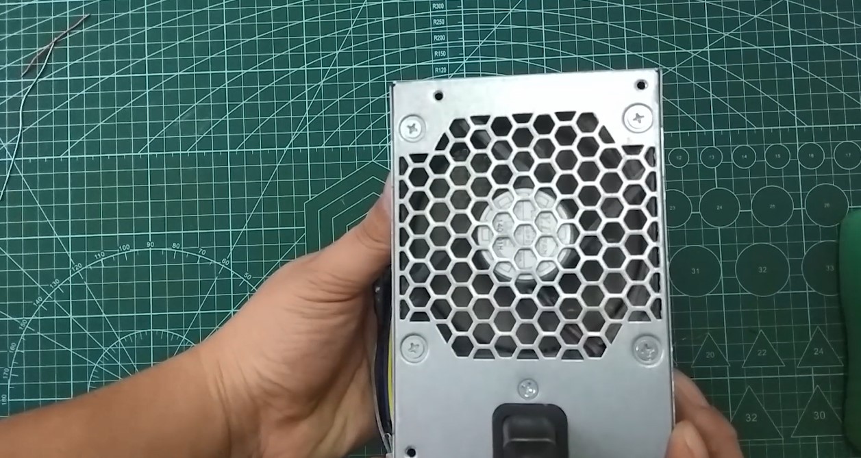 旧水泵怎么改装用电,废旧水泵改装成工具