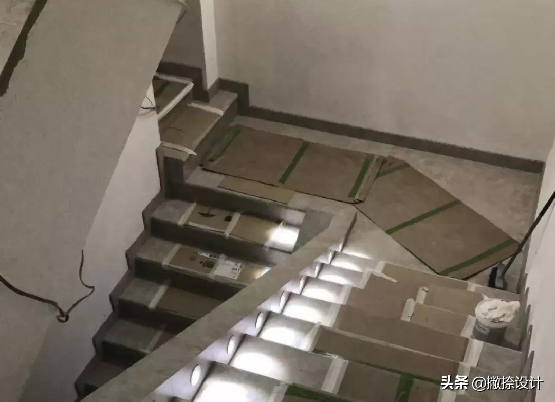 楼梯拐角墙壁灯,家里楼梯墙面灯