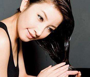 用了护发素头发好塌,用了护发素掉头发