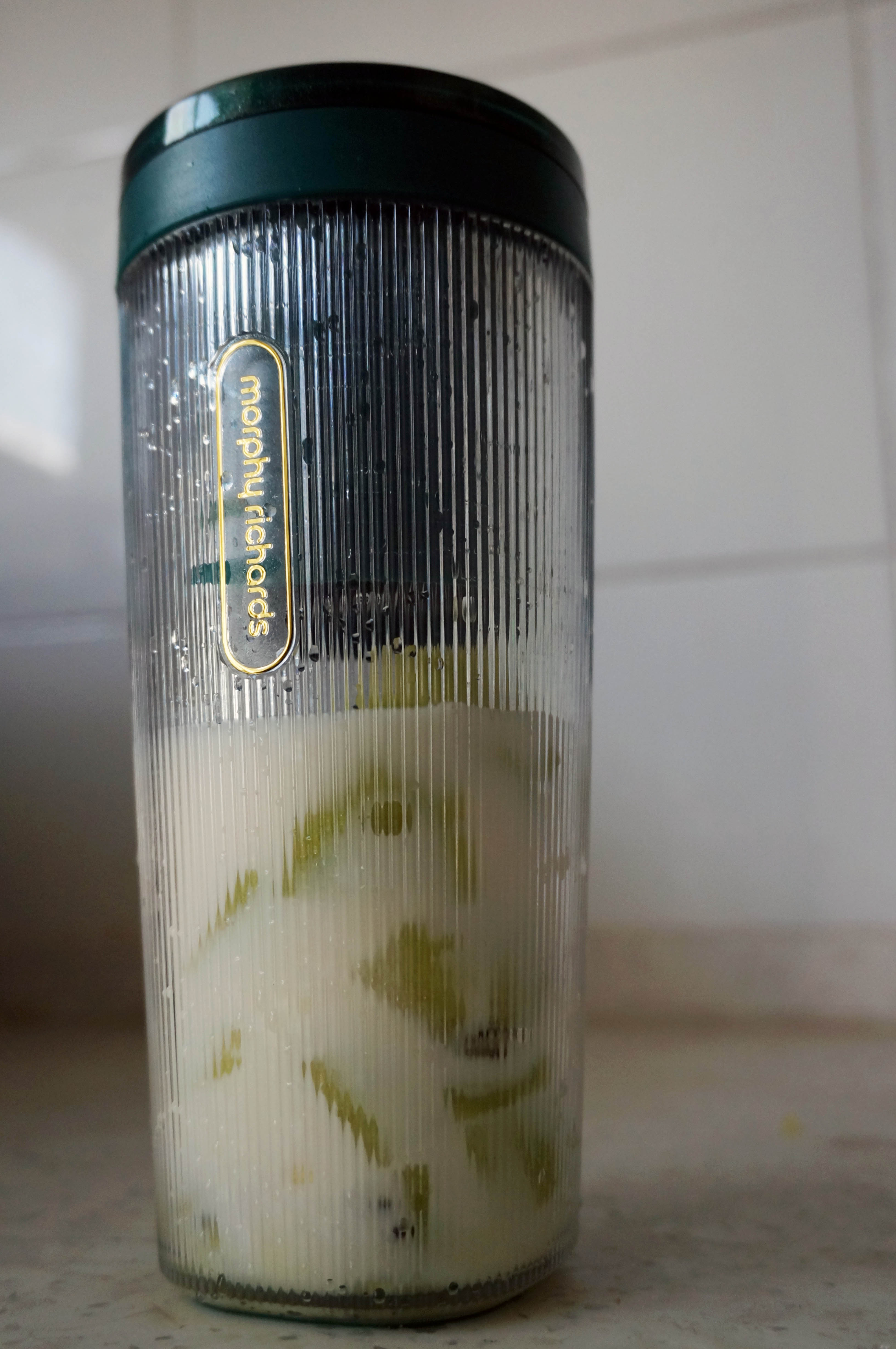 摩飞便携榨汁杯无线充电,摩飞多功能榨汁桶充电无线