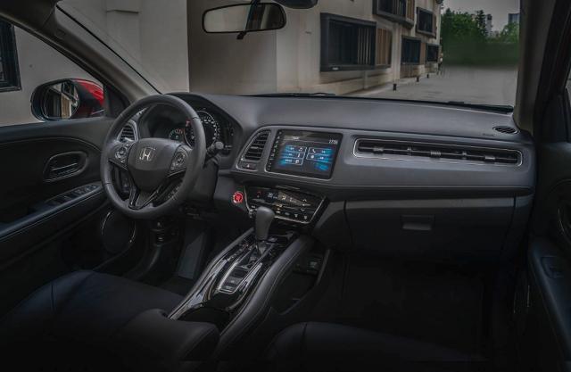 空间变态大的suv,高尔夫小钢炮和缤智