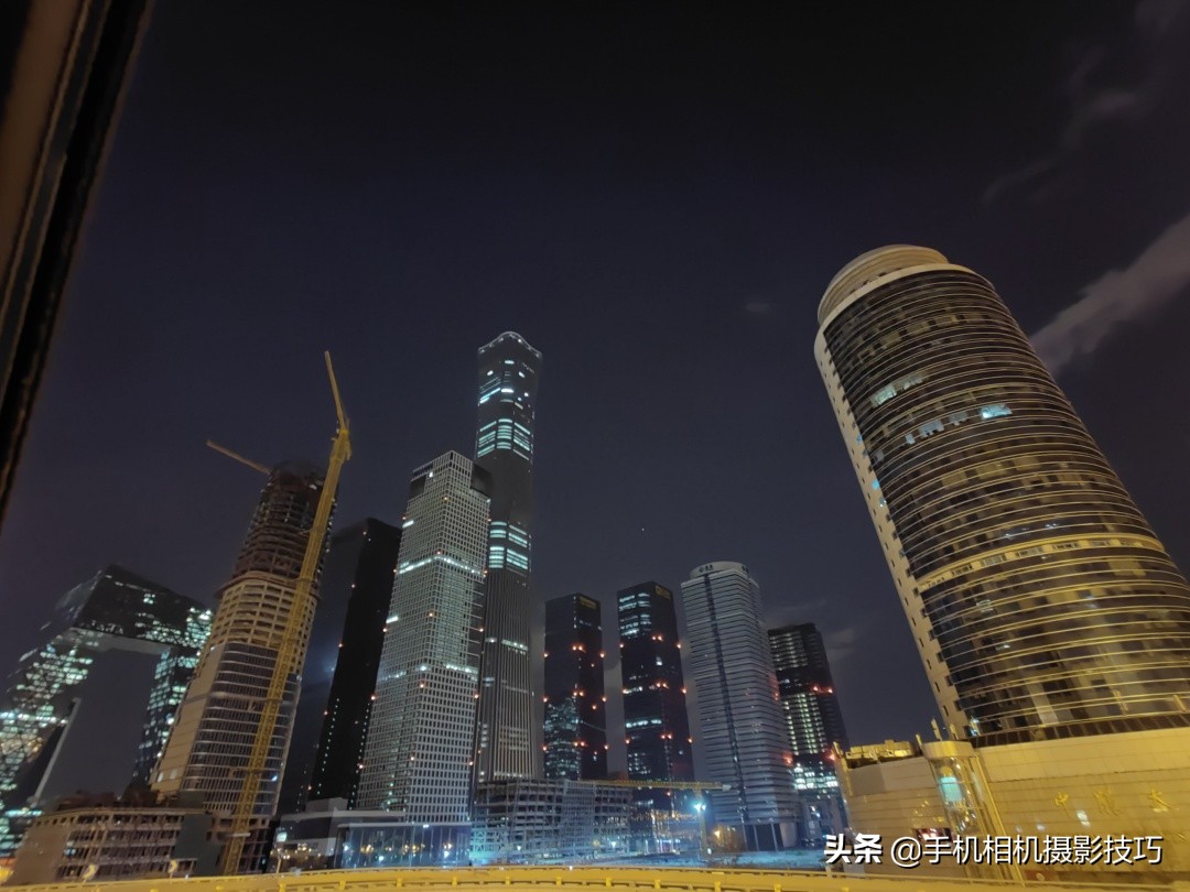 有长焦和没长焦拍出来的效果,长焦到底能拍多远