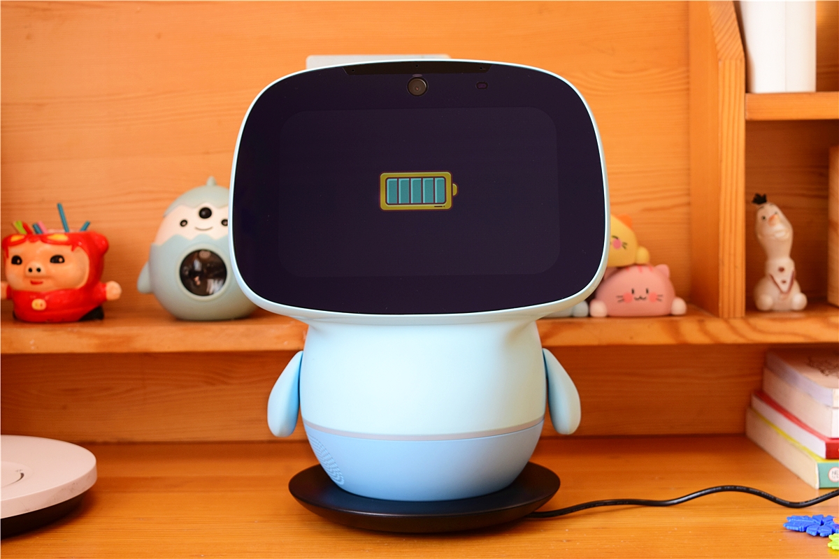 ai智能机器早教,聪聪ai机器人