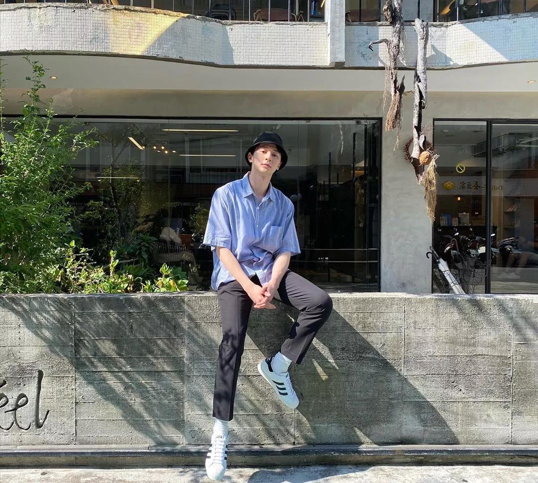 2018秋天普拉达运动鞋,男大童13-15岁运动鞋秋天