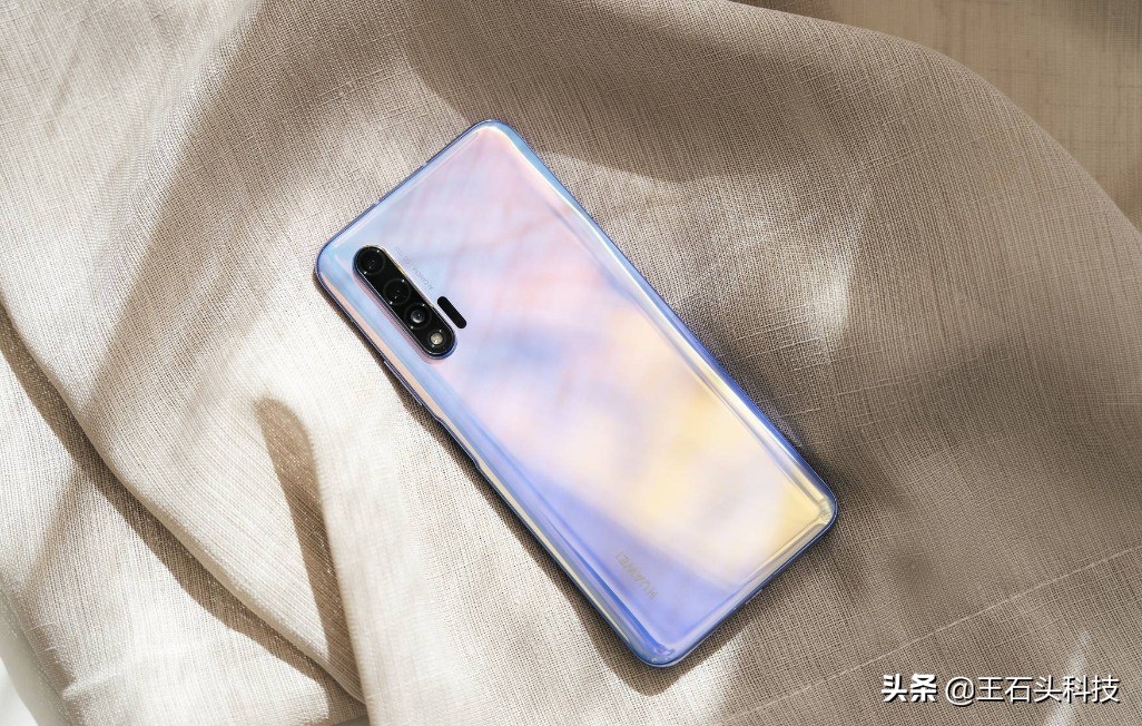 华为freebuds4和freebudspro,华为nova9pro和nova8pro哪个好