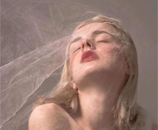 老国货凡士林小妙用,家里有凡士林