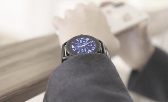 阿玛尼男士手表上手体验,阿玛尼四代