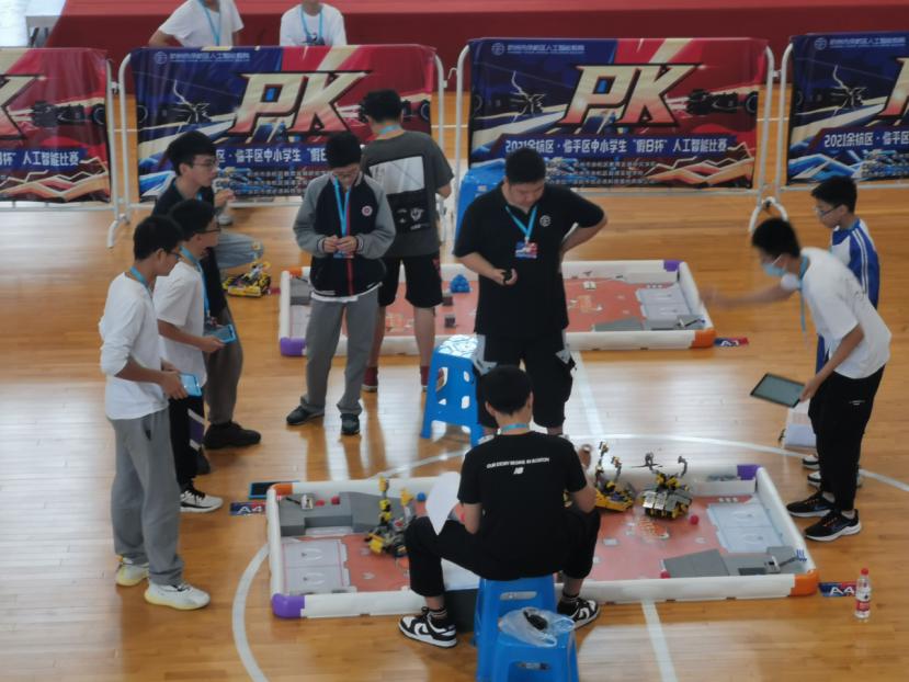 走进校园体验小学课程,走进校园感受