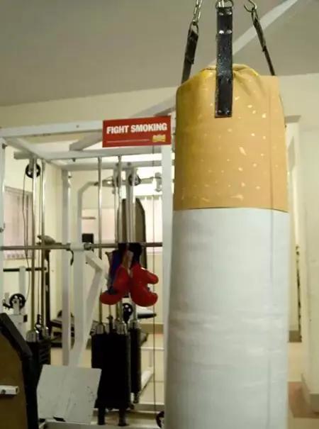 12个让人拍手叫绝的神创意广告,全球最奇葩的20个创意广告