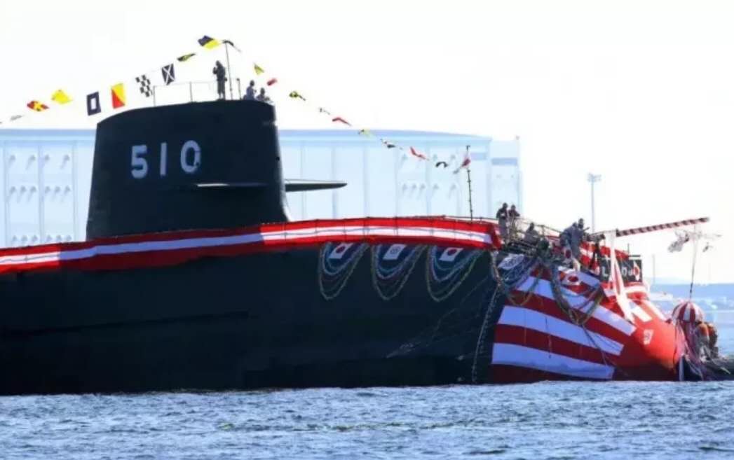 大鲸与苍龙级潜艇对比,苍龙级潜艇多少分贝