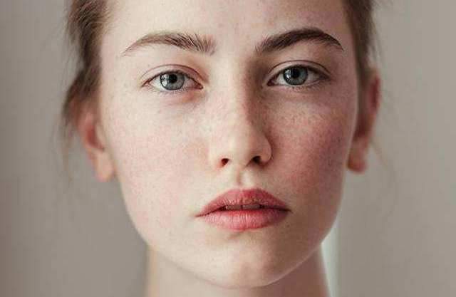 淘米水和盐一起洗脸有什么疗效吗,温水里加盐和白醋洗脸有什么作用