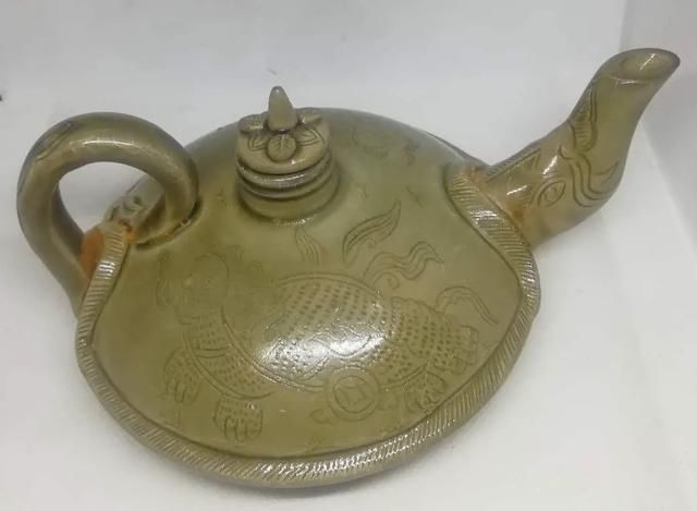 宋代耀州窑刻花凤首壶,仿制耀州窑宋代倒装壶