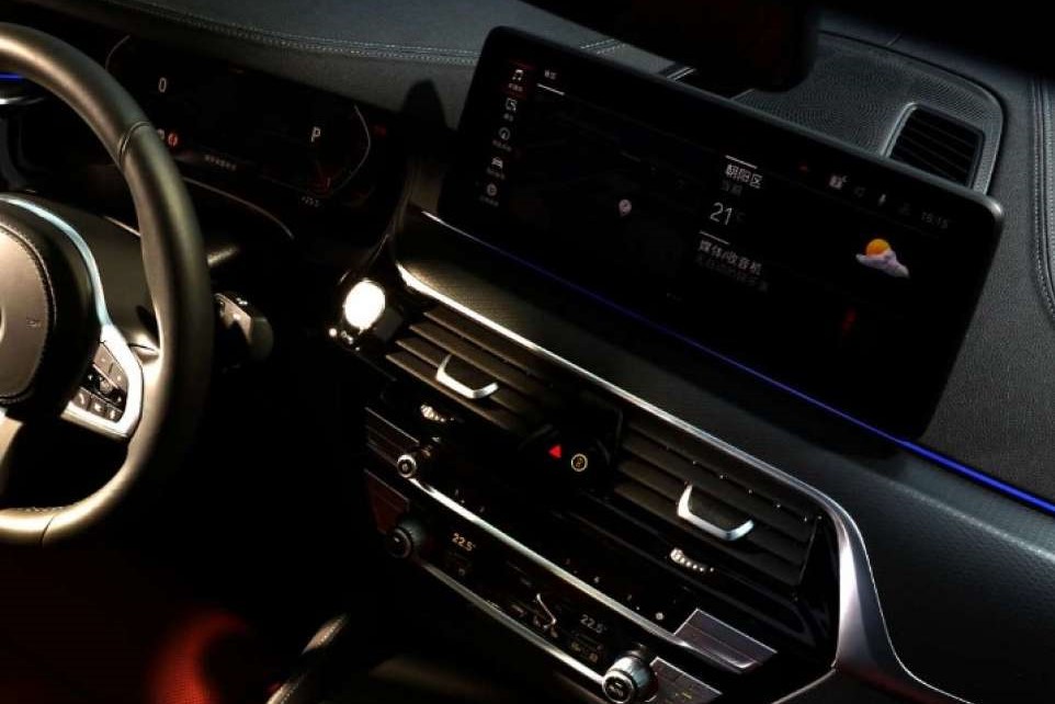 50万家用轿车最适合买的是哪一款,轿车推荐50万到70万的豪华品牌