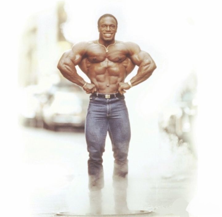 健美史上第一人阿诺施瓦辛格,健美冠军施瓦辛格