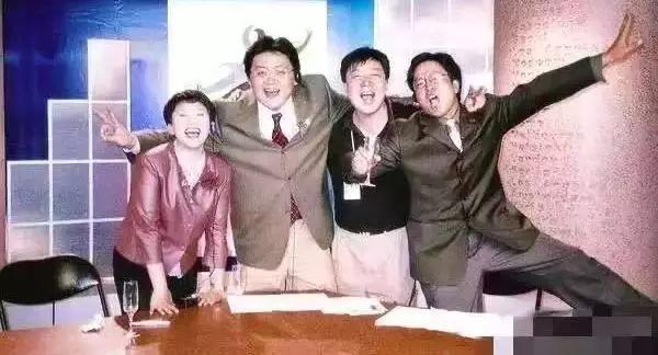 疫情过后白岩松最想做的三件事,白岩松疫情直播什么频道