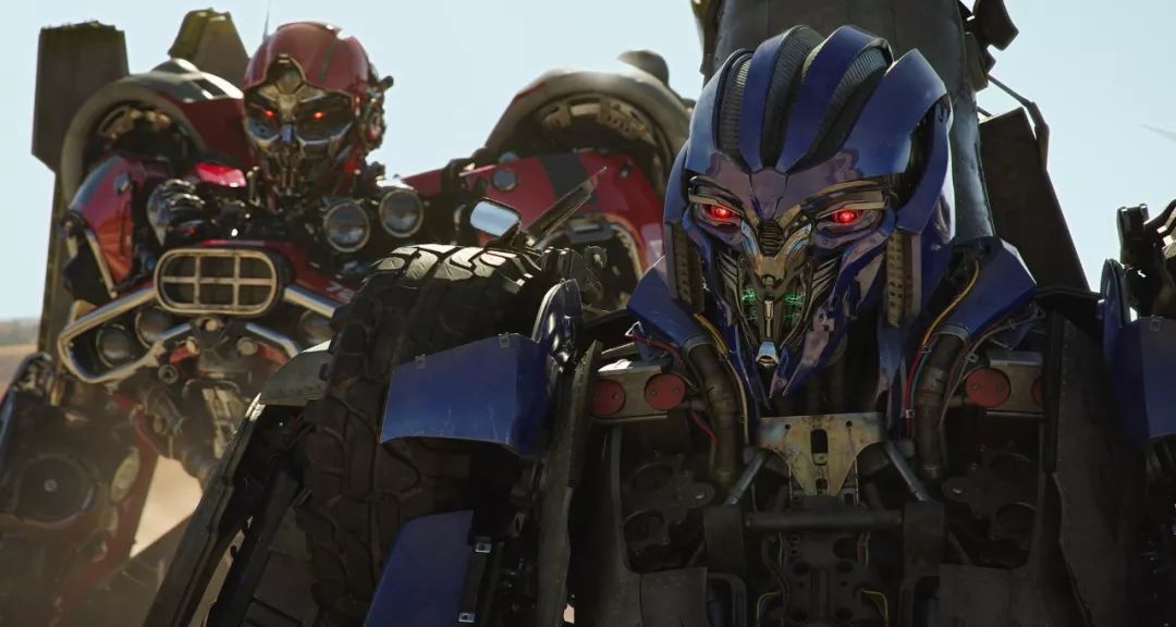 大黄蜂被吐槽又老又丑,大黄蜂为什么变成大众了