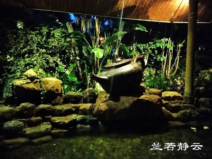 厦门日月谷温泉酒店预订价格,厦门日月谷温泉酒店套餐