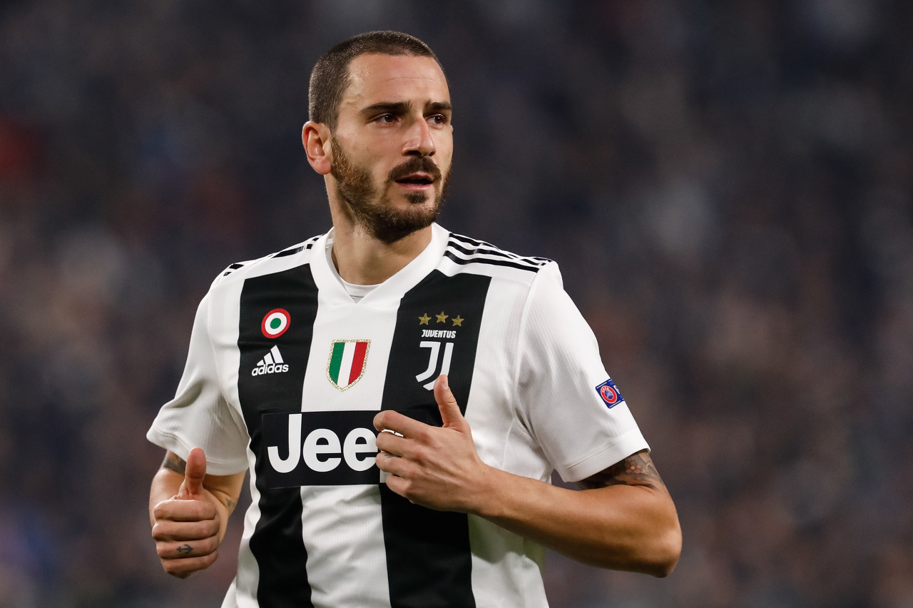 尤文为啥卖德利赫特,尤文买c罗不值