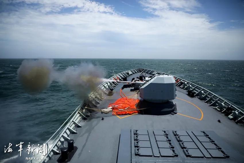 美舰过台海细节,官方谈美舰通过台海