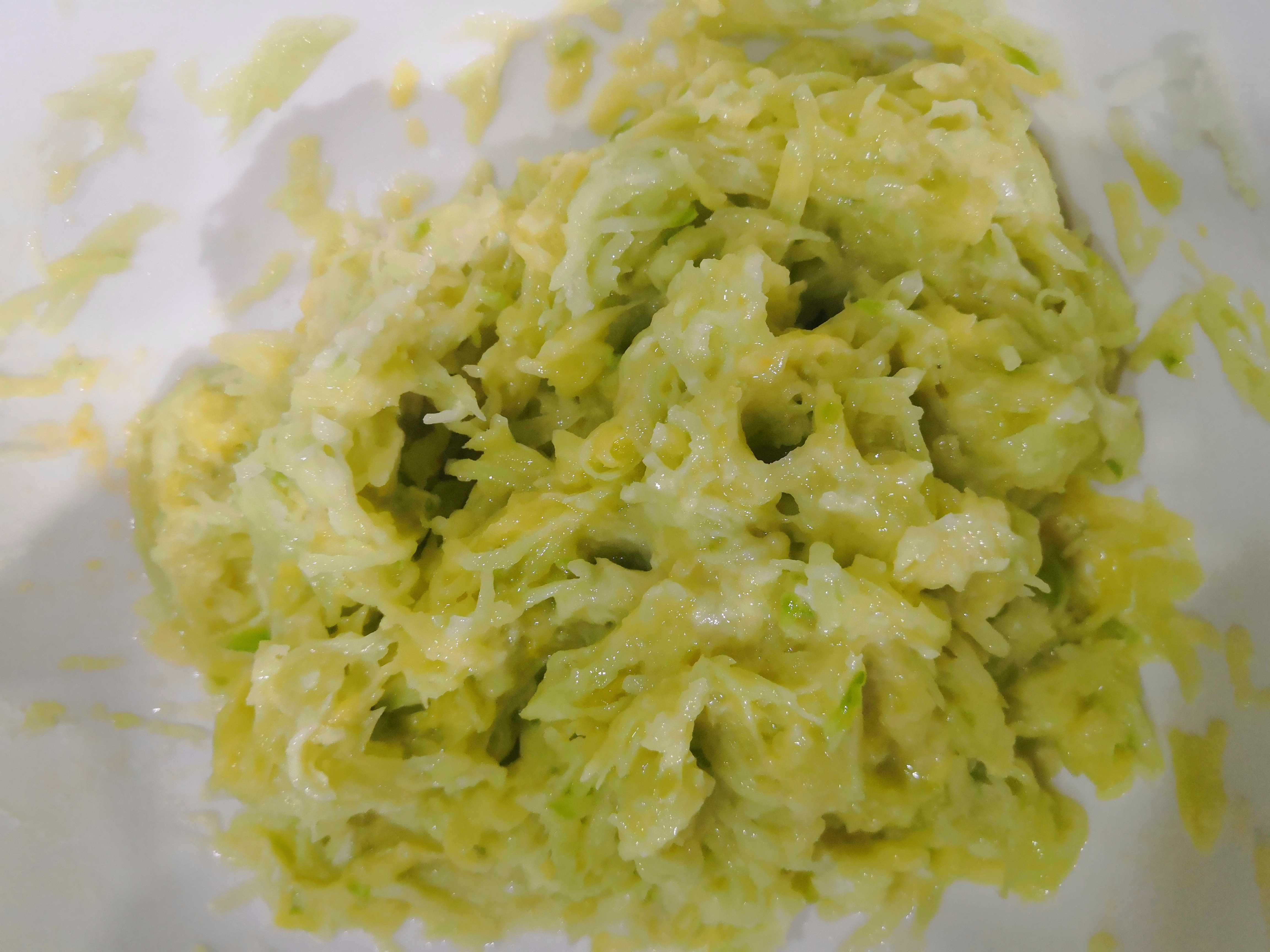 萝卜丝丸子怎么做才能软烂,萝卜丝丸子怎么做第二天也脆脆的