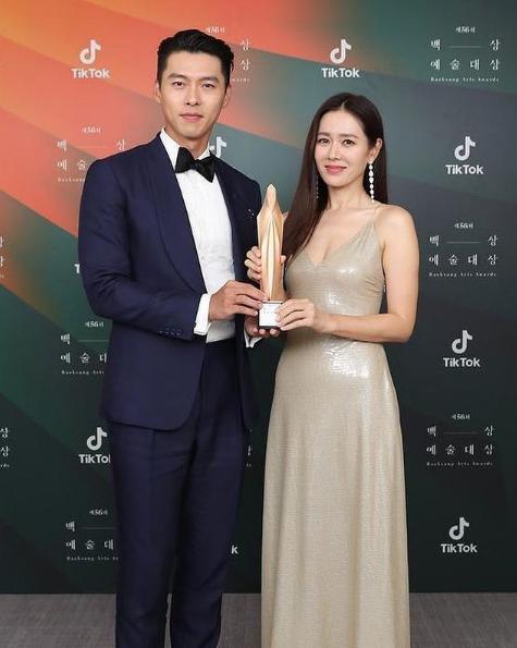 南韩真cp到底有多甜,南韩神颜对比