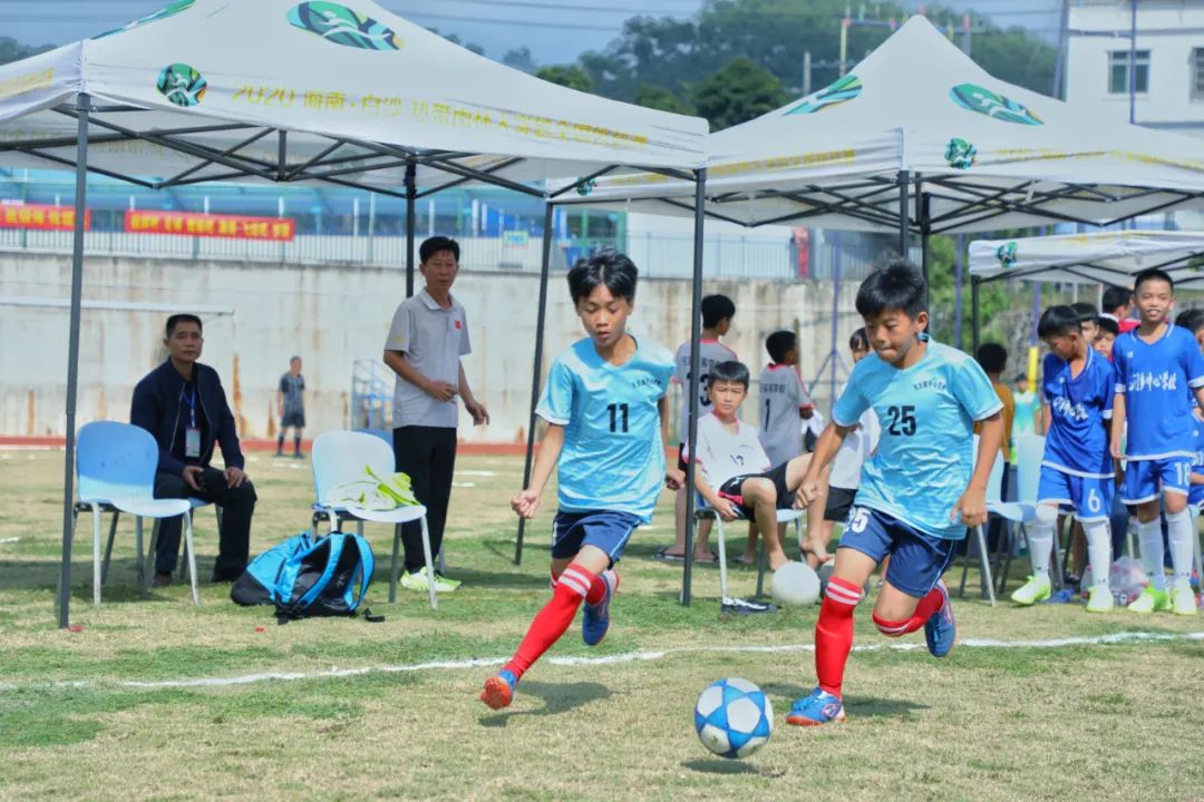 白沙足球比赛,小学校园足球联赛圆满落幕报道