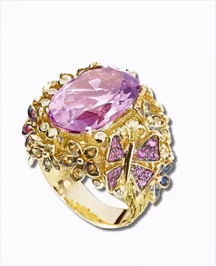 施华洛世奇花漾魔力寓意 (施华洛世奇的花样魔力)